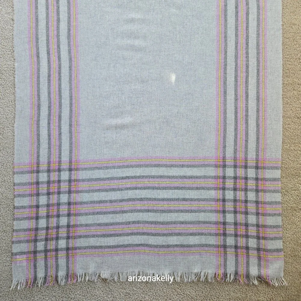J. Crew Lightweight Wool Grey & Lavender Scarf *TINY TREATED HOLE* - Picture 4 of 14